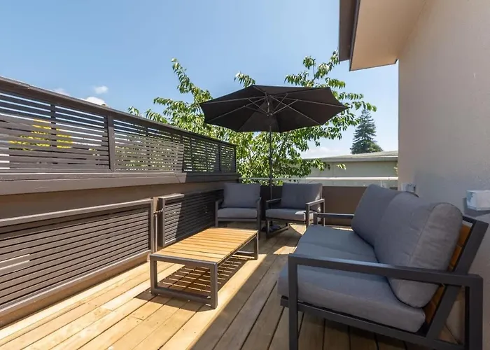 Tree Walk Townhouse Ferienhaus *